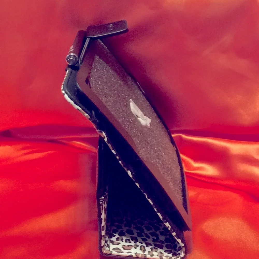 Splash Raindrop LEATHER case for iPad Mini, NWT💕